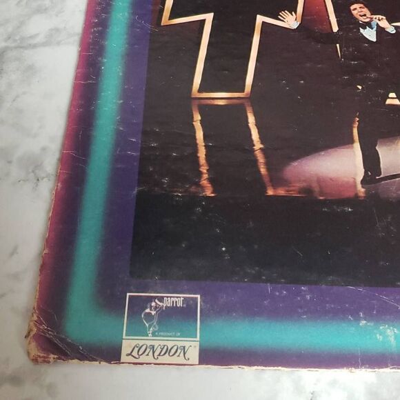 Tom Jones Vinyl Record - Picture 3 of 13